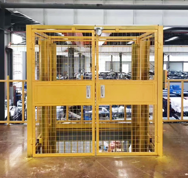 丰满智能导轨式升降机亮相