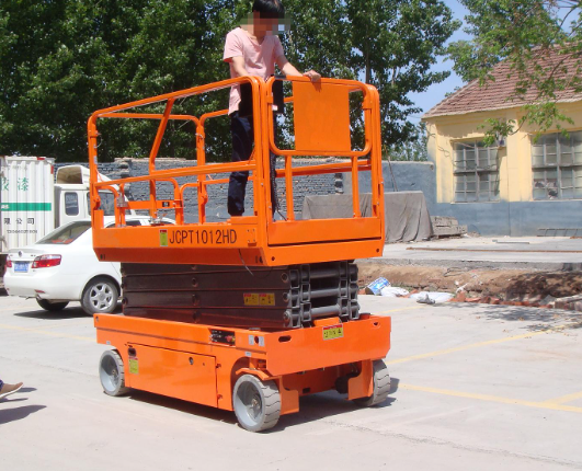 丰满移动式升降平台规格与使用规范